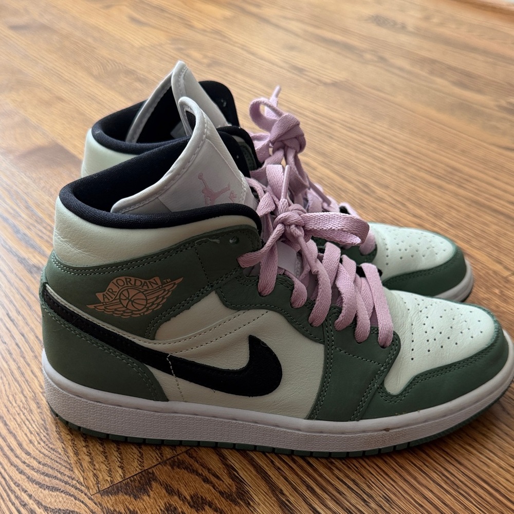 Nike Women's Air Jordan Athletic Shoes - Green, Black, Pink